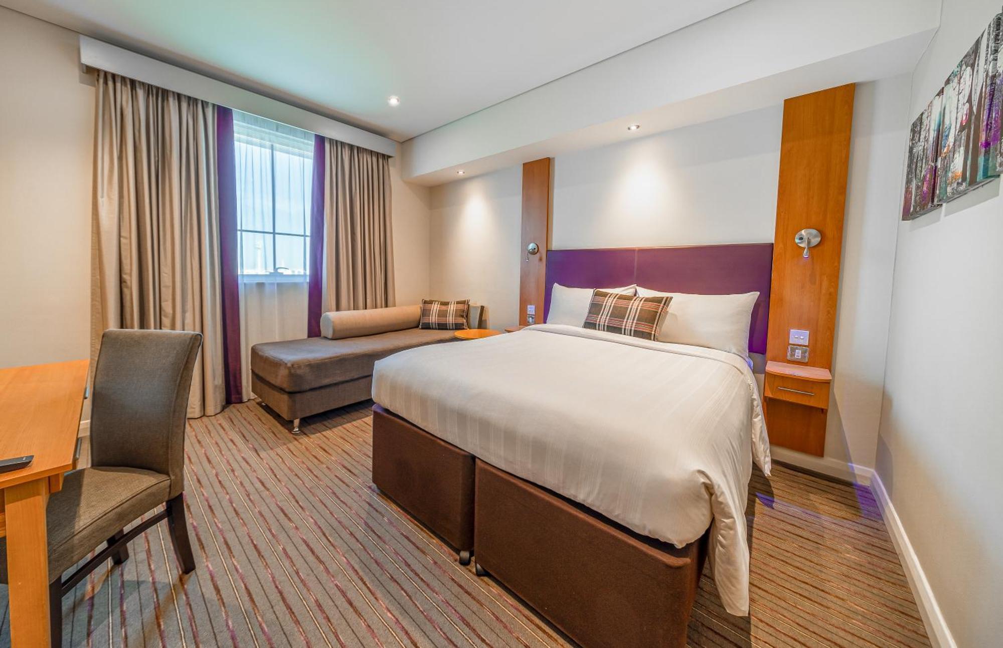 ОТЕЛЬ PREMIER INN DUBAI INTERNATIONAL AIRPORT ДУБАЙ 3* (ОАЭ) - от 2599 RUB  | NOCHI